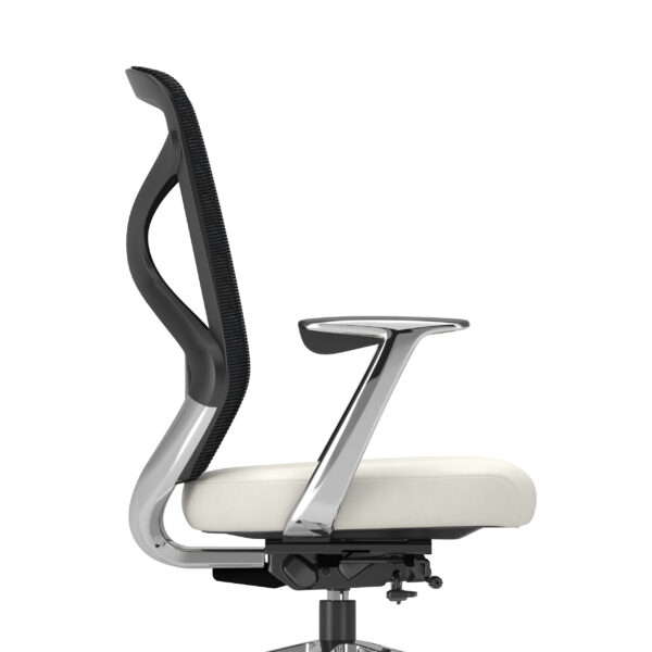 Callisto_Side_Final_Mikmaq_Office_Furniture